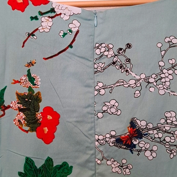 Lovely floral dress - Picture 8 of 14